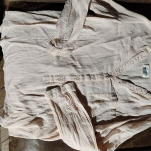 Old Navy Women's Blouse in Light Pink